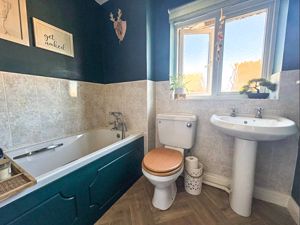 Photo 18- click for photo gallery